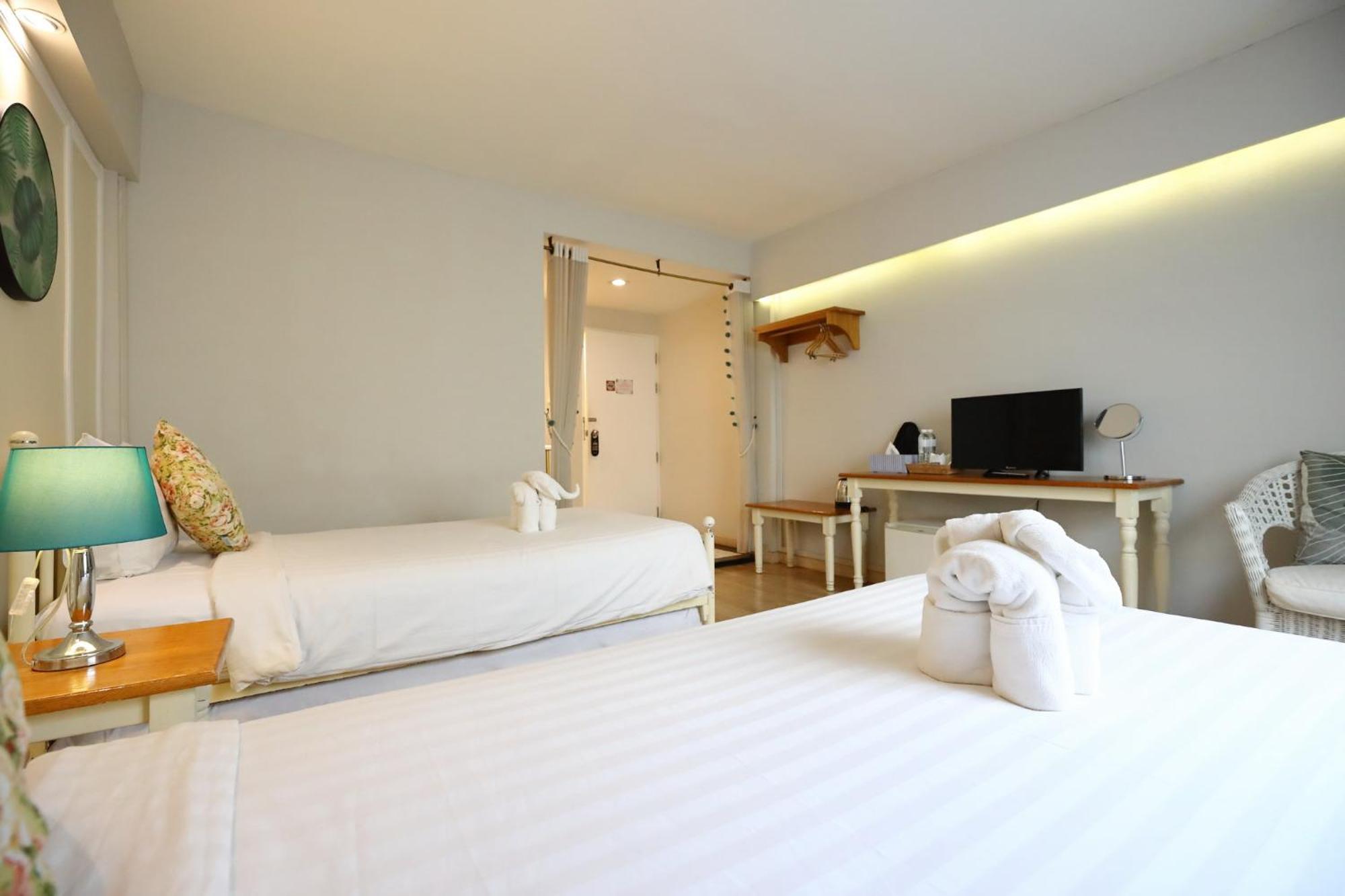 Poshtel Haven Bed & Breakfast Чиангмай Екстериор снимка