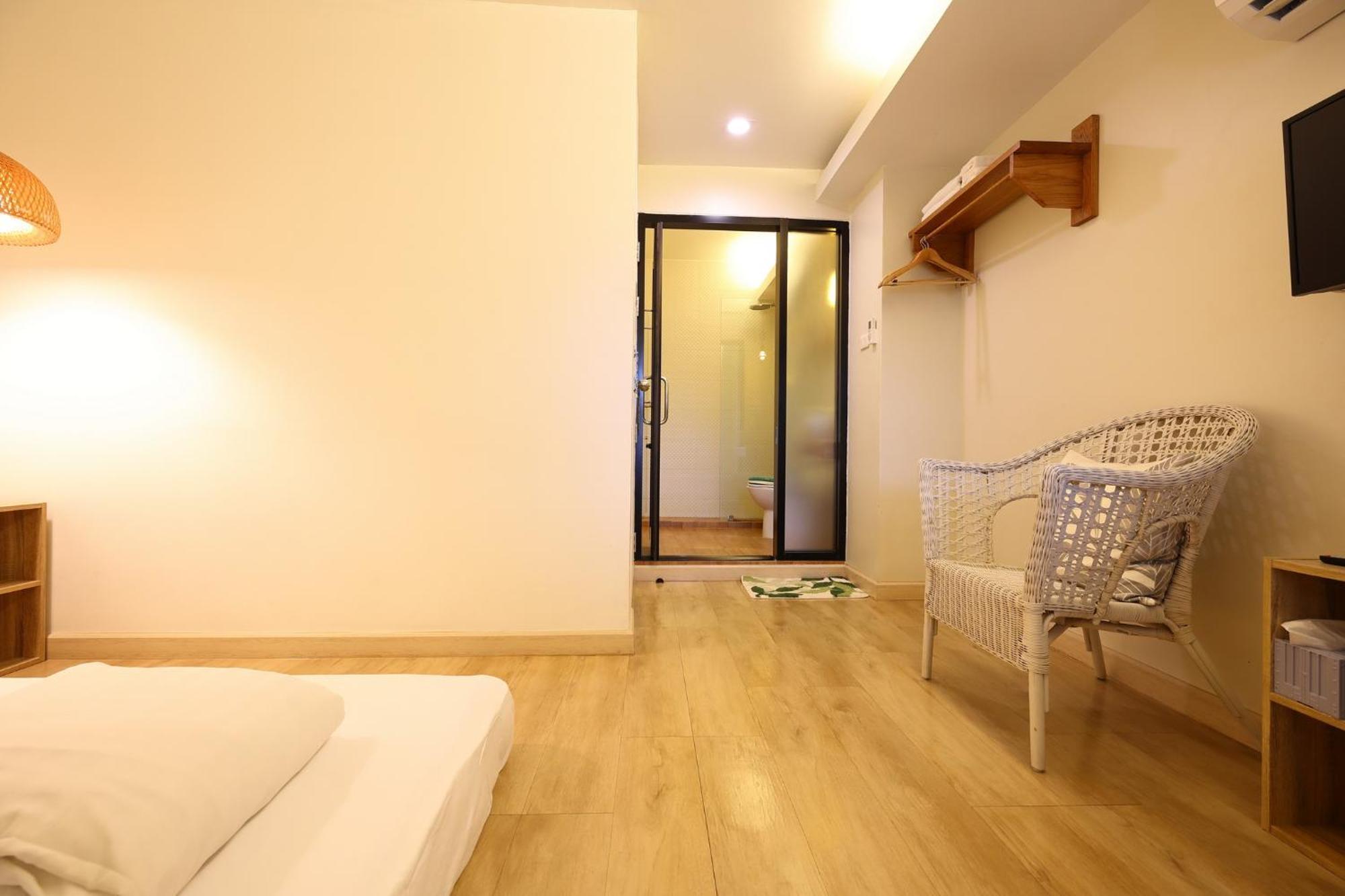 Poshtel Haven Bed & Breakfast Чиангмай Екстериор снимка