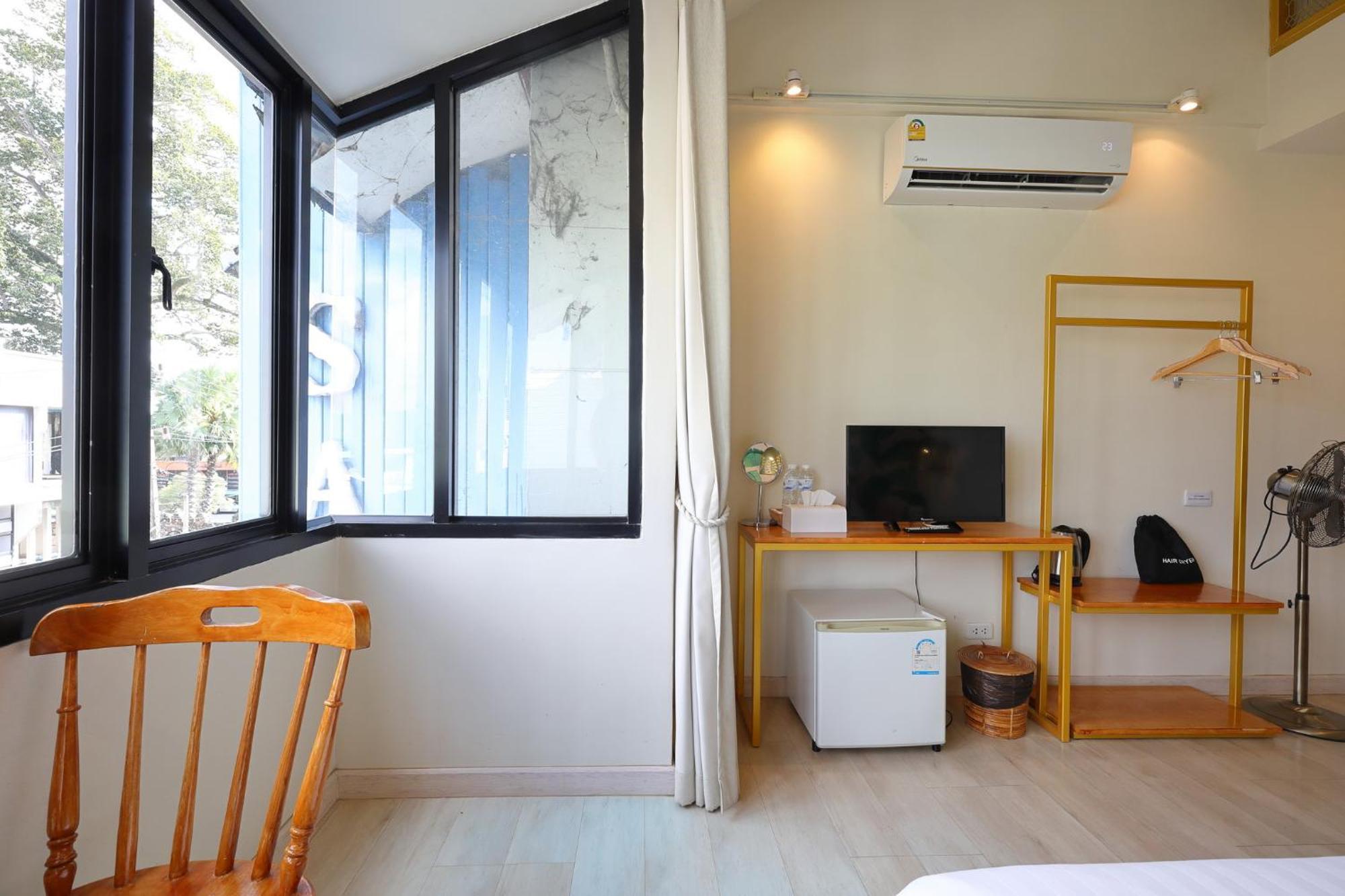 Poshtel Haven Bed & Breakfast Чиангмай Екстериор снимка