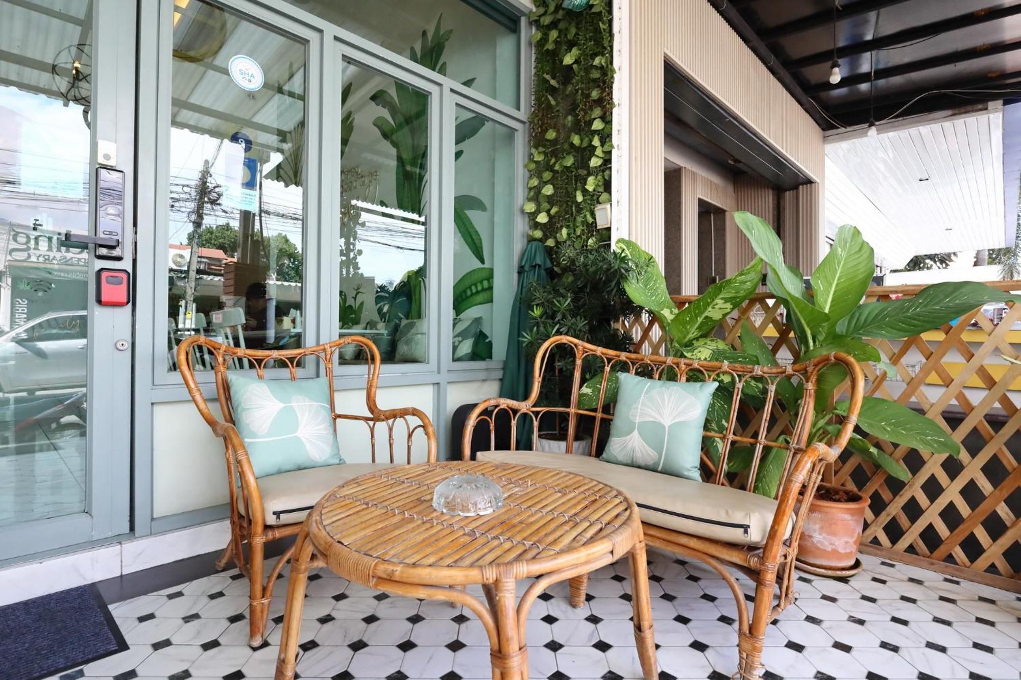 Poshtel Haven Bed & Breakfast Чиангмай Екстериор снимка